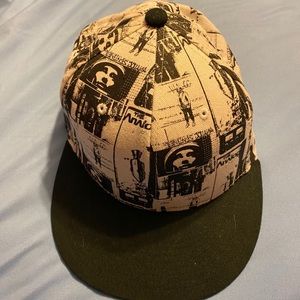 ANALOG HAT - New Era - FLEXFIT - L/XL - GUC